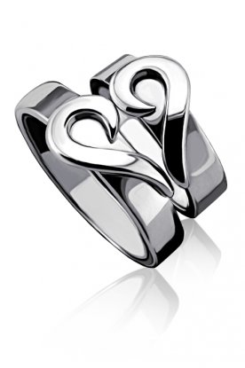 Stříbrné snubní prsteny ve tvaru dvou srdíček