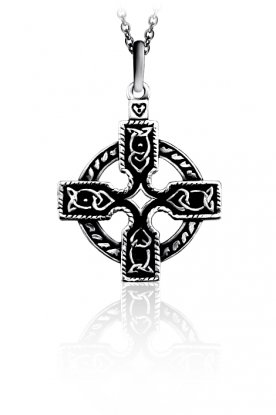 Stříbrný přívěsek keltský kříž s patinou