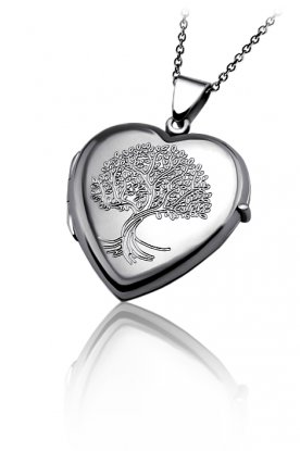 Stříbrný otevírací medailonek s rytým stromem života.